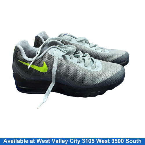 Nike 749866-006 Gray
