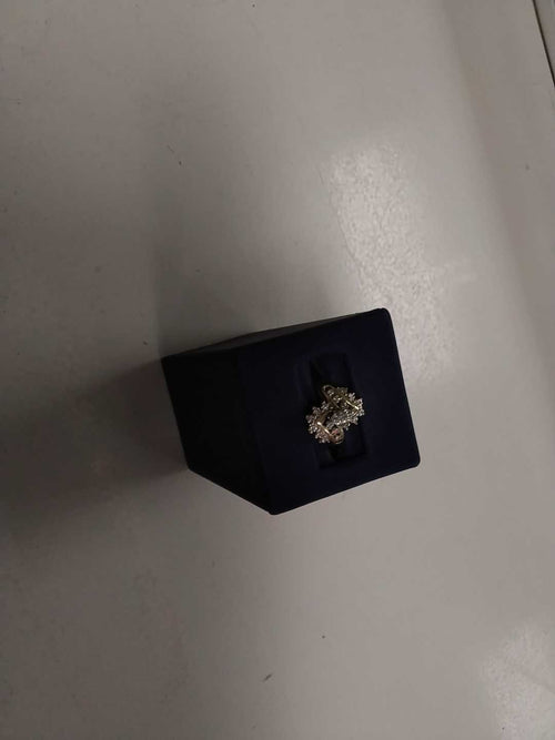 Women's Ring - Yellow Gold 10k (.417) 3.4 grams Size 20