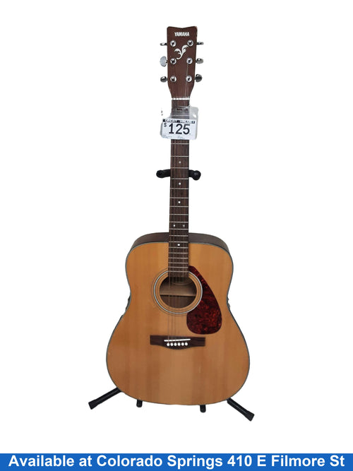 Yamaha F325 Beige / Tan Acoustic Classic Guitar