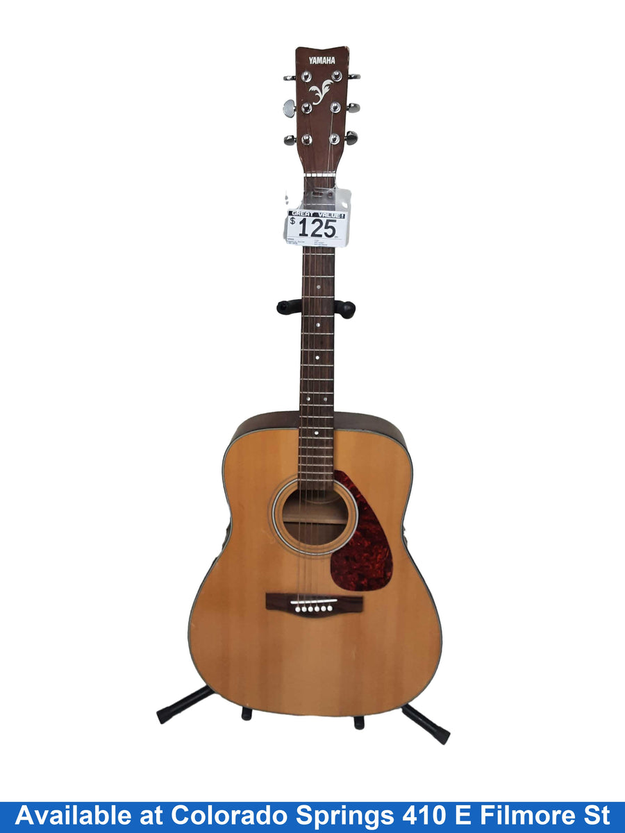 Yamaha F325 Beige / Tan Acoustic Classic Guitar