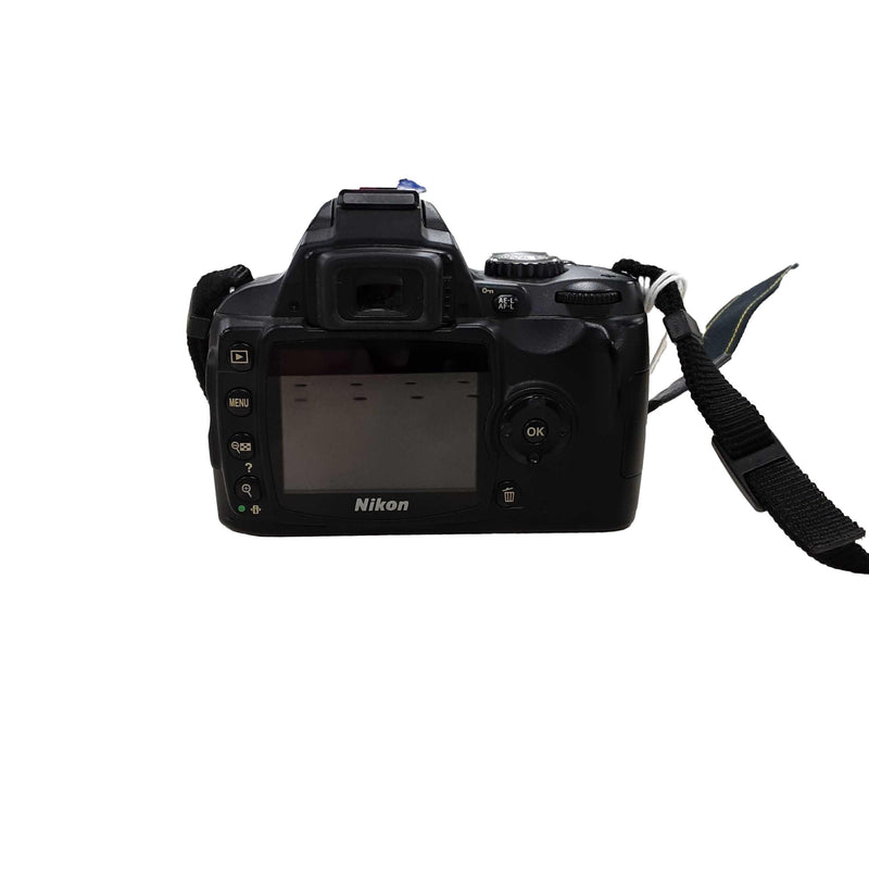 Nikon D40 Black Digital Camera
