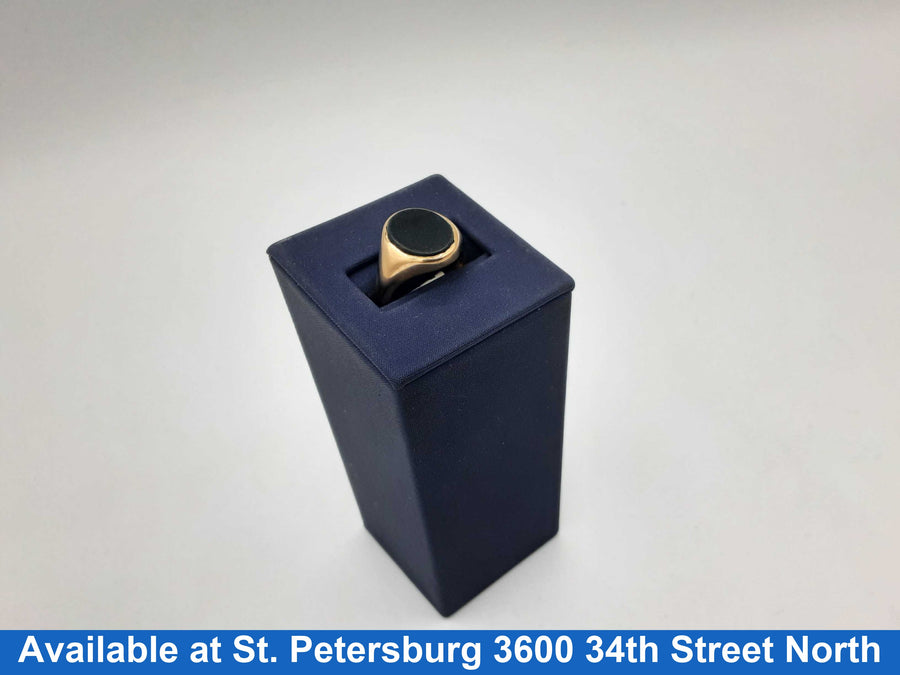 Men's Ring - Yellow Gold 14k (.585) 8.7 grams Size 7.5