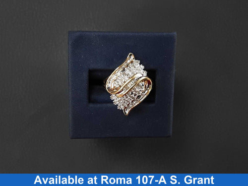 Women's Ring - Yellow Gold 10k (.417) 4.4 grams Size 9