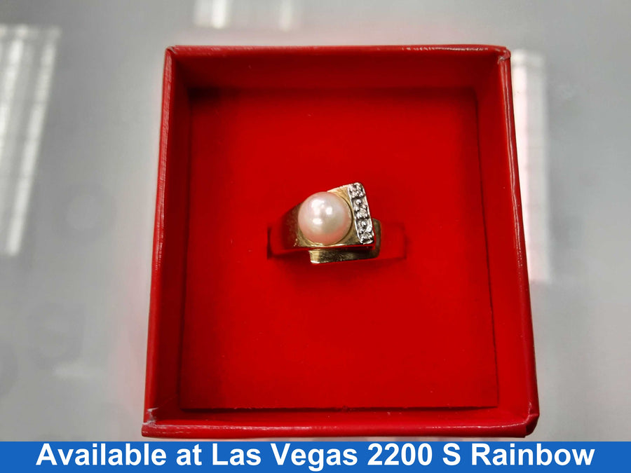 Women's Ring - Solitaire - Yellow Gold 10k (.417) 3.7 grams Size 20