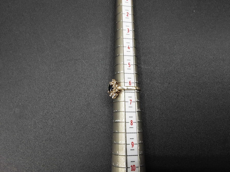 Women's Ring - Yellow Gold 14k (.585) 2.7 grams Size 6.5
