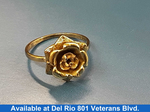 Women's Ring - Yellow Gold 14k (.585) 3.3 grams Size 7