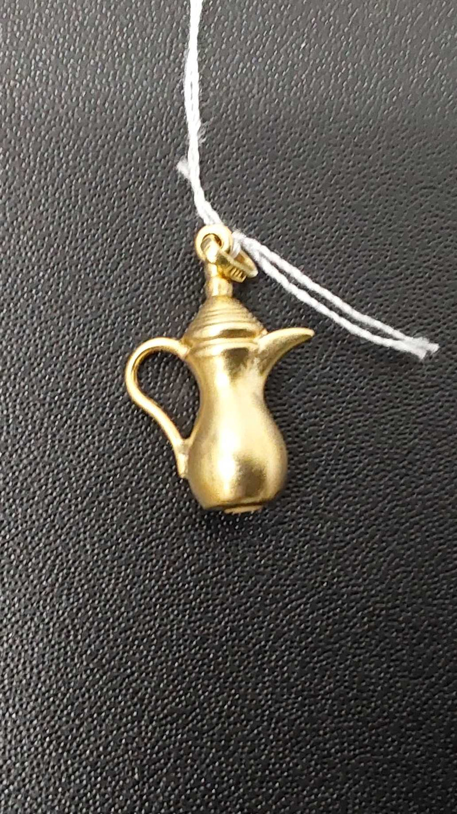 Symbol Pendant - Yellow Gold 18k (.750) 2.3 grams
