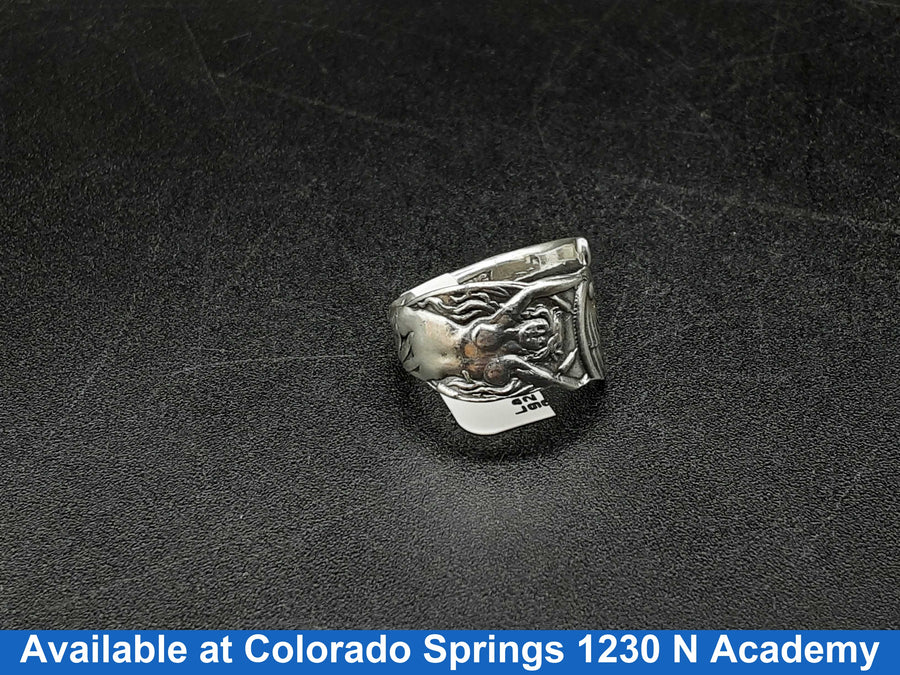 Women's Ring - Silver 5.2 grams Size 8