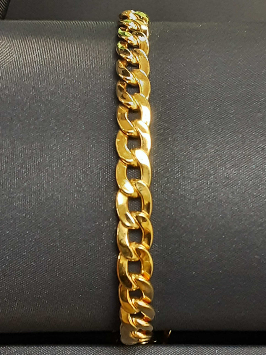 Cuban Link Bracelet - Yellow Gold 18k (.750) 8.7 grams 8 inch
