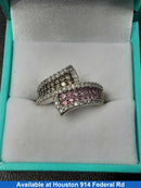 Women's Ring - Yellow Gold 14k (.585) 4.4 grams Size 7