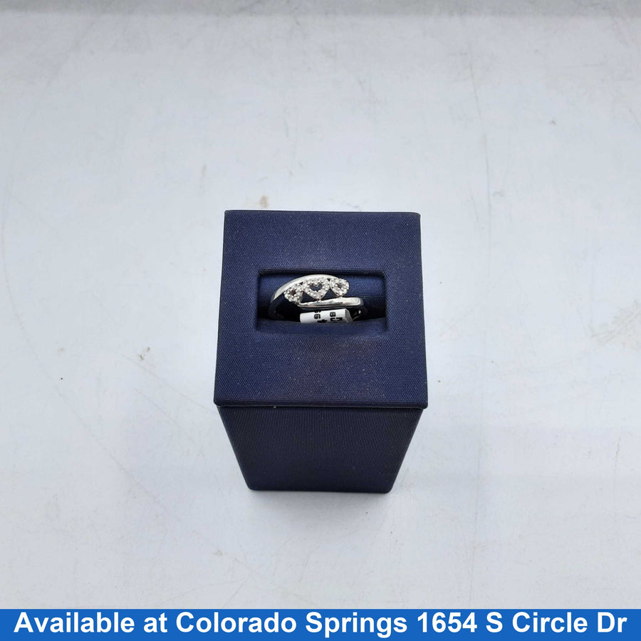Women's Ring - White Gold 10k (.417) 2.3 grams Size 6.5