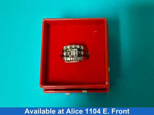 Ring - Wedding Set - Yellow Gold 14k (.585) 6.1 grams Size 10.5