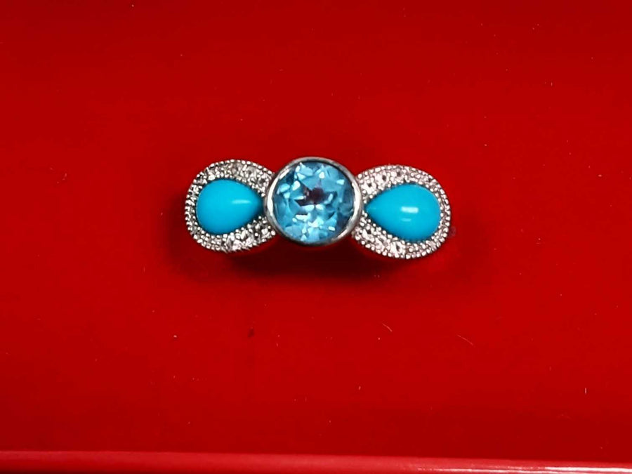 Women's Ring - Silver 6.6 grams Size 7