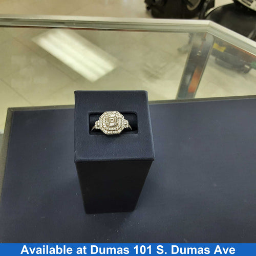 Women's Ring - White Gold 10k (.417) 4.4 grams Size 8