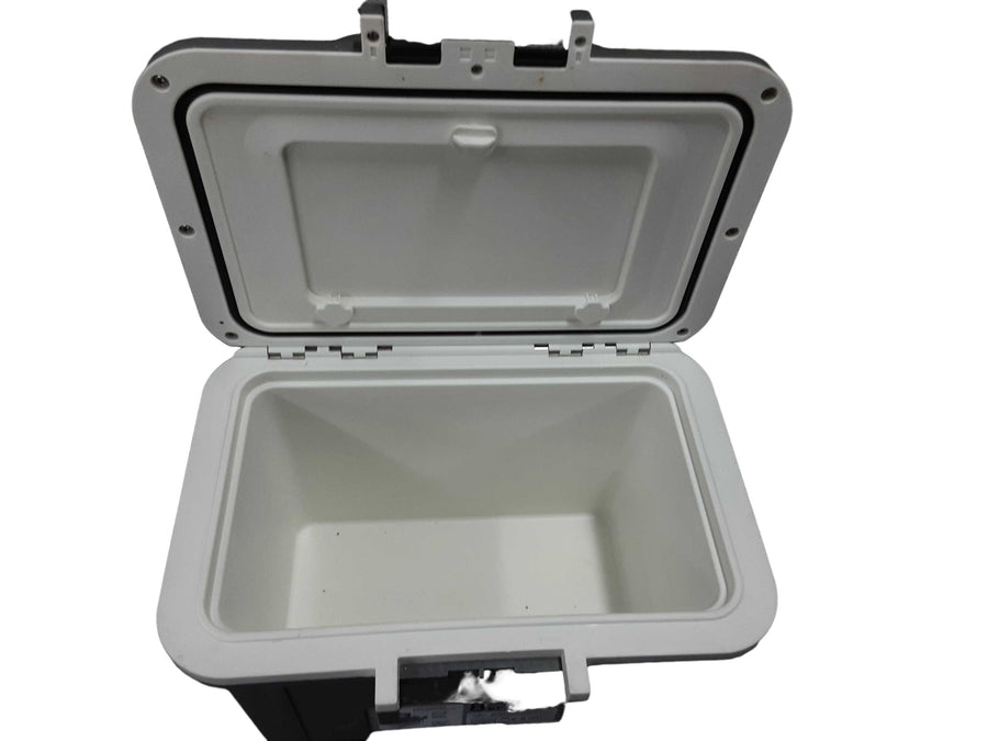 Pelican 8q-1-cmtwht Gray Cooler