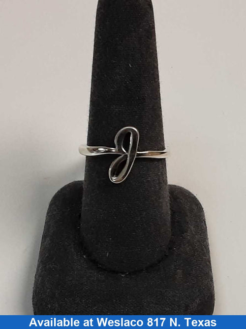 Women's Ring - Silver 2.8 grams Size 7