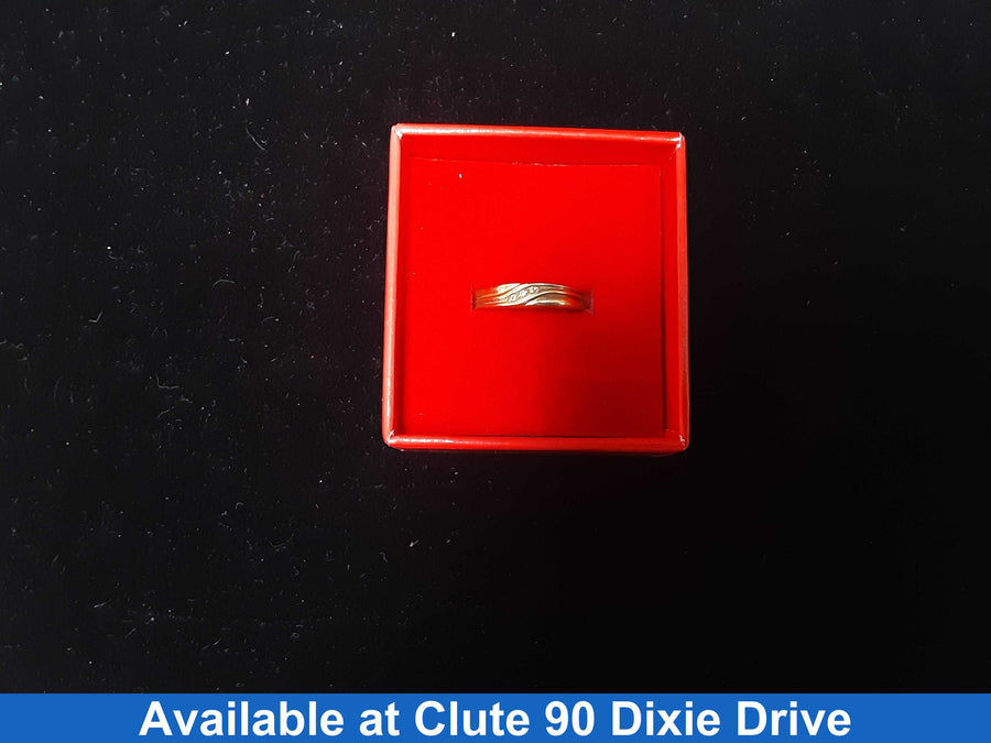 Ring - Wedding Band - Yellow Gold 10k (.417) 1.5 grams Size 5.5