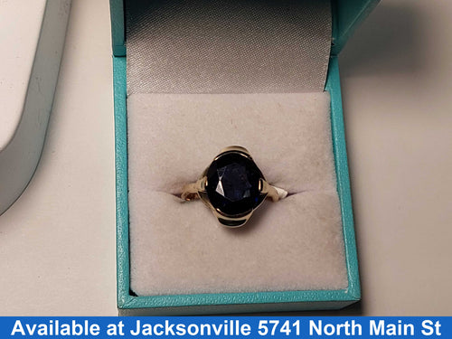 Women's Ring - Yellow Gold 10k (.417) 3.7 grams Size 6.5