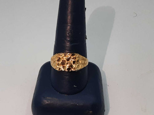 Men's Ring - Yellow Gold 10k (.417) 2.4 grams Size 6.5