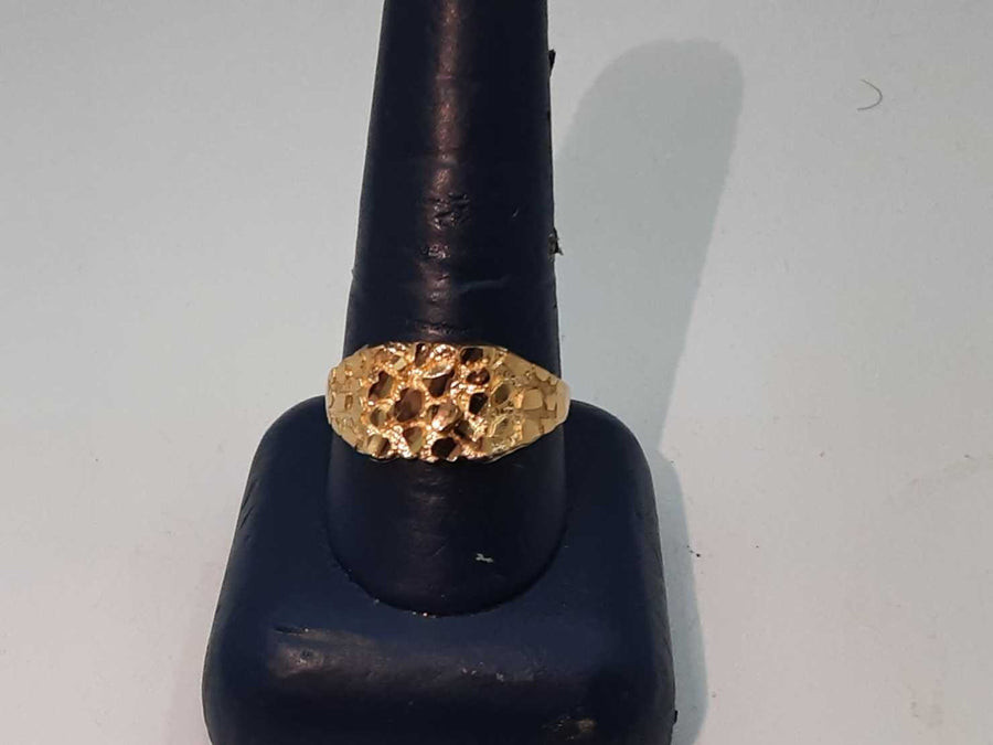 Men's Ring - Yellow Gold 10k (.417) 2.4 grams Size 6.5