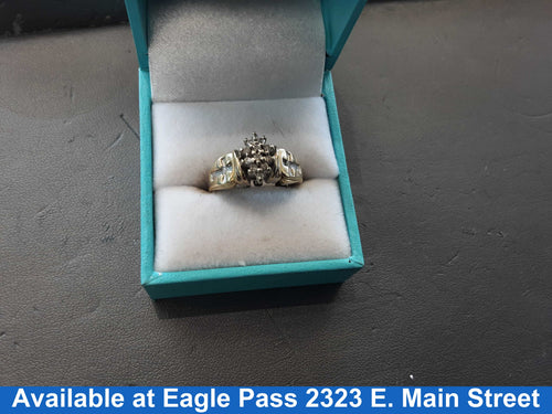 Women's Ring - Yellow Gold 10k (.417) 3.6 grams Size 7