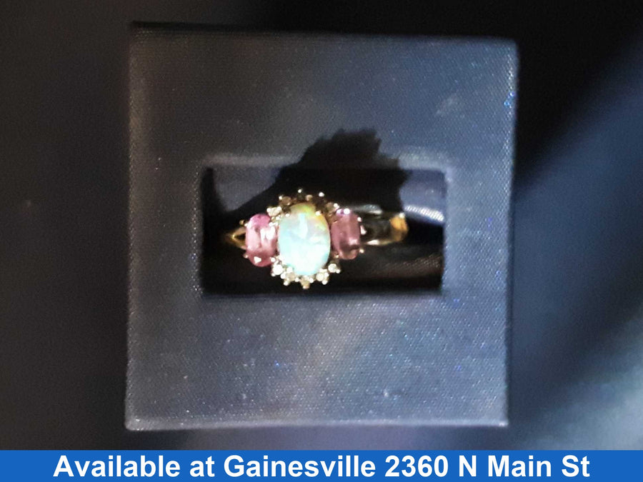 Women's Ring - Yellow Gold 10k (.417) 2.3 grams Size 7