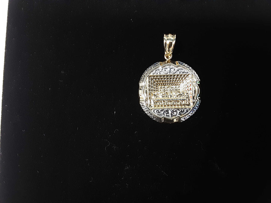 Religious Pendant - Yellow Gold 10k (.417) 5 grams
