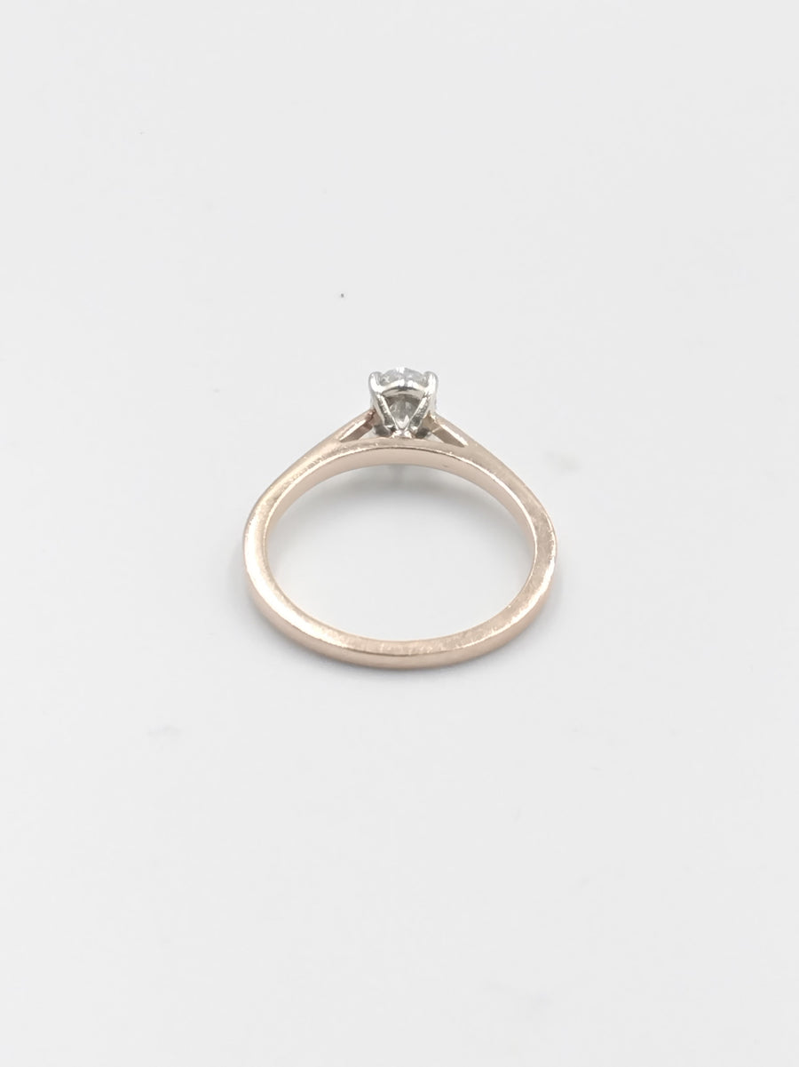 Women's Ring - Solitaire - Yellow Gold 14k (.585) 3.3 grams Size 8.5