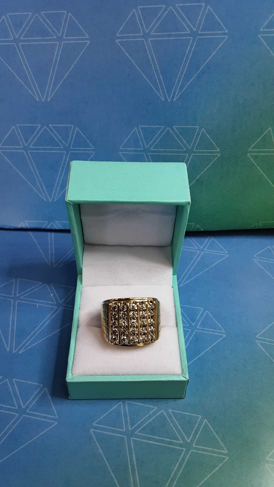 Men's Ring - Yellow Gold 10k (.417) 8.7 grams Size 9