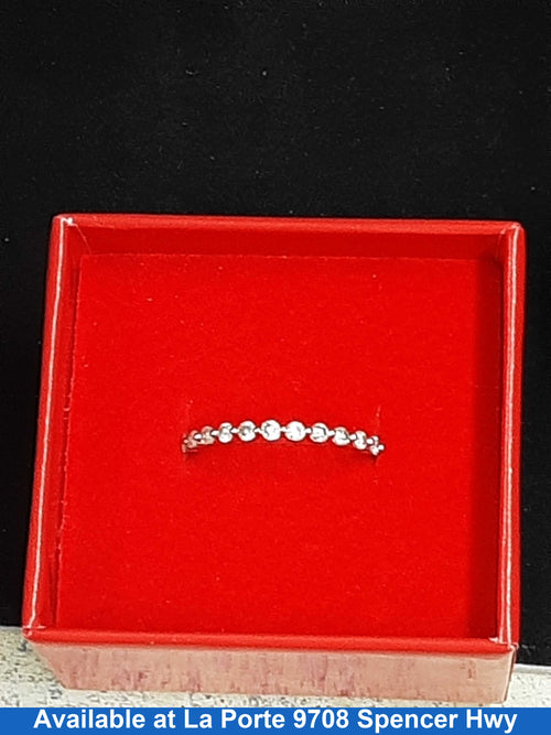 Women's Ring - White Gold 14k (.585) 1.3 grams Size 8