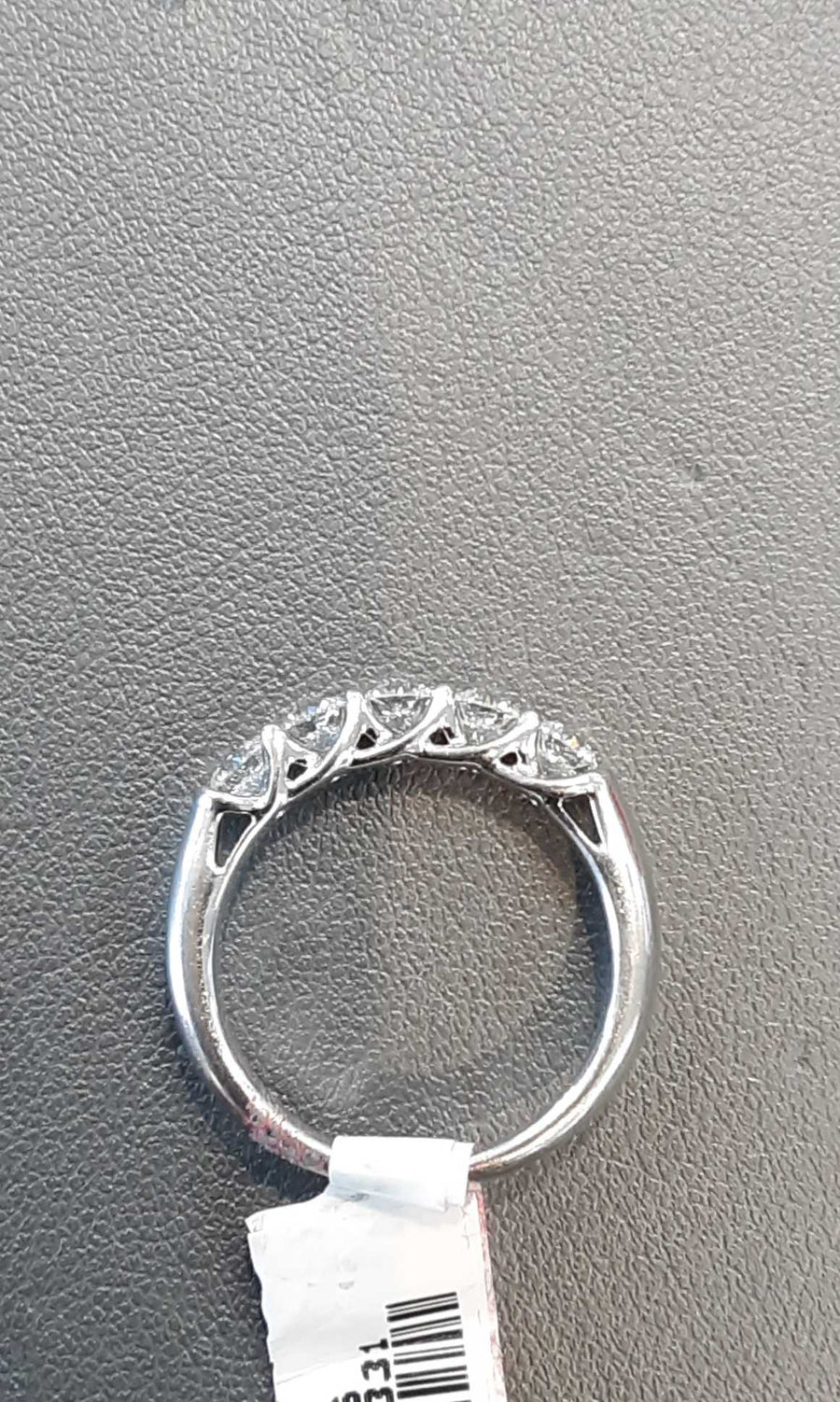 Women's Ring - Anniversary - Platinum 7.2 grams Size 7.5
