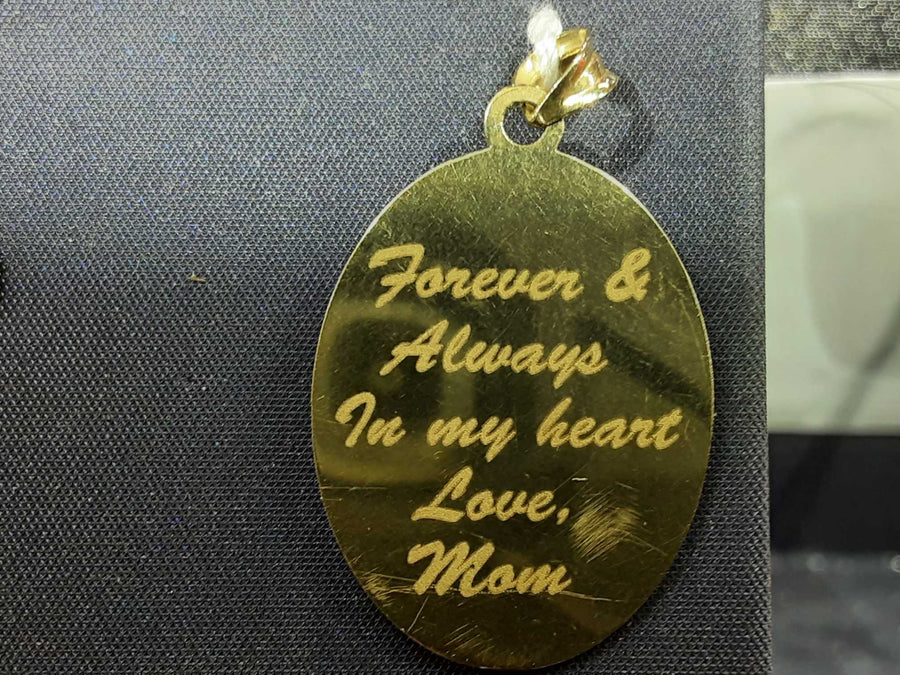 Religious Pendant - Yellow Gold 10k (.417) 2.1 grams
