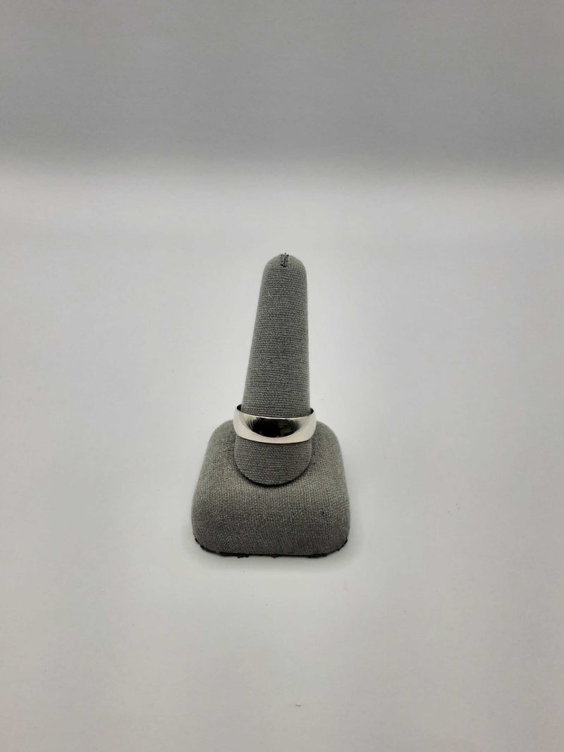 14kt Plain Wedding Band