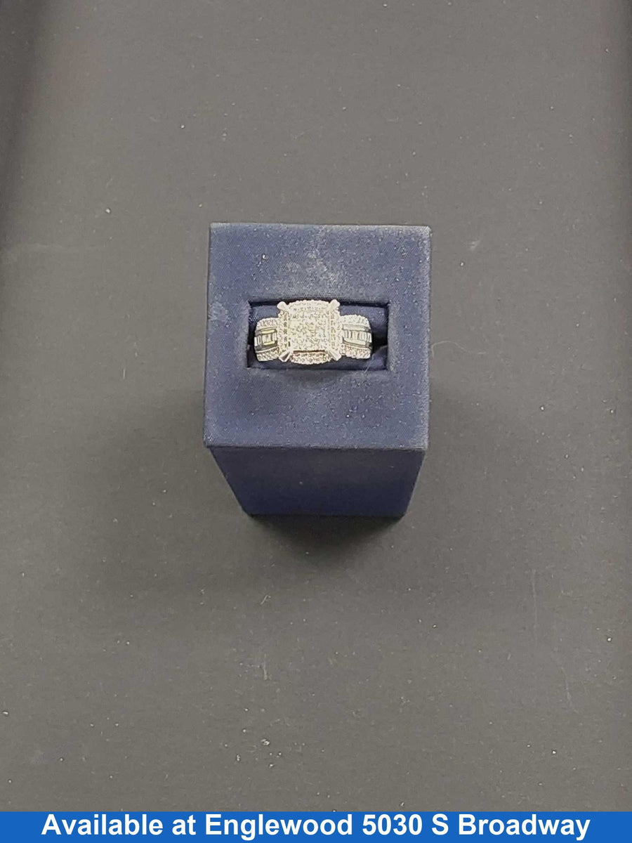 Women's Ring - White Gold 14k (.585) 6.9 grams Size 7
