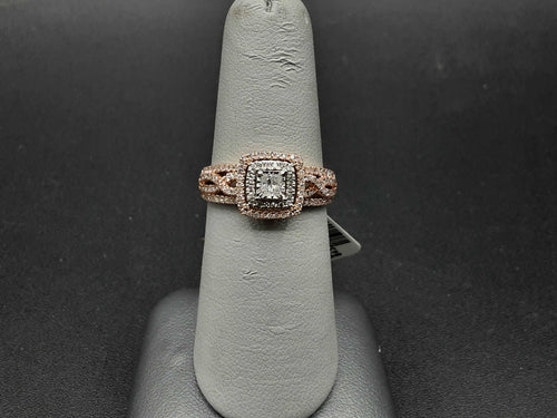 Women's Ring - Rose Gold 10k (.417) 3.1 grams Size 7