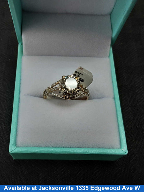 Women's Ring - Yellow Gold 14k (.585) 2.6 grams Size 7