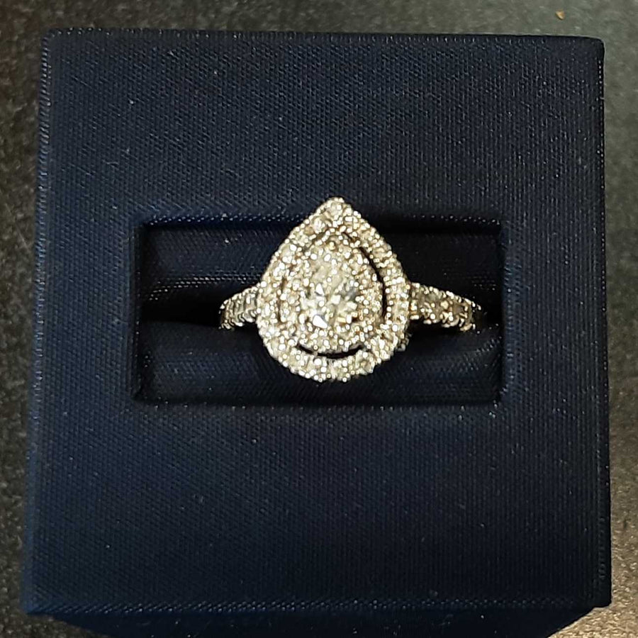 Women's Ring - Yellow Gold 14k (.585) 3.7 grams Size 8
