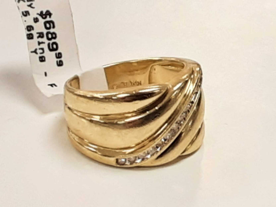Women's Ring - Yellow Gold 14k (.585) 5.6 grams Size 7