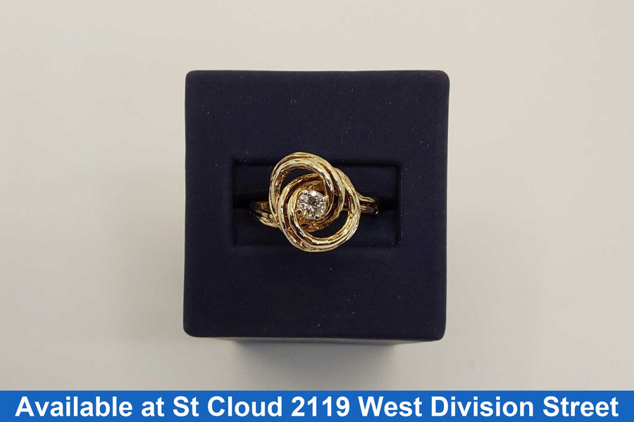 Women's Ring - Solitaire - Yellow Gold 10k (.417) 4.021 grams Size 9