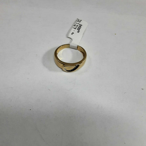 Men's Ring - Yellow Gold 14k (.585) 3.2 grams Size 8