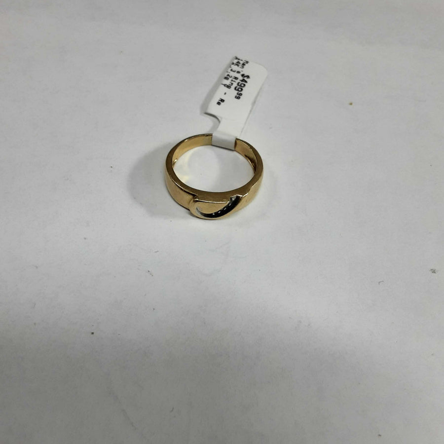 Men's Ring - Yellow Gold 14k (.585) 3.2 grams Size 8