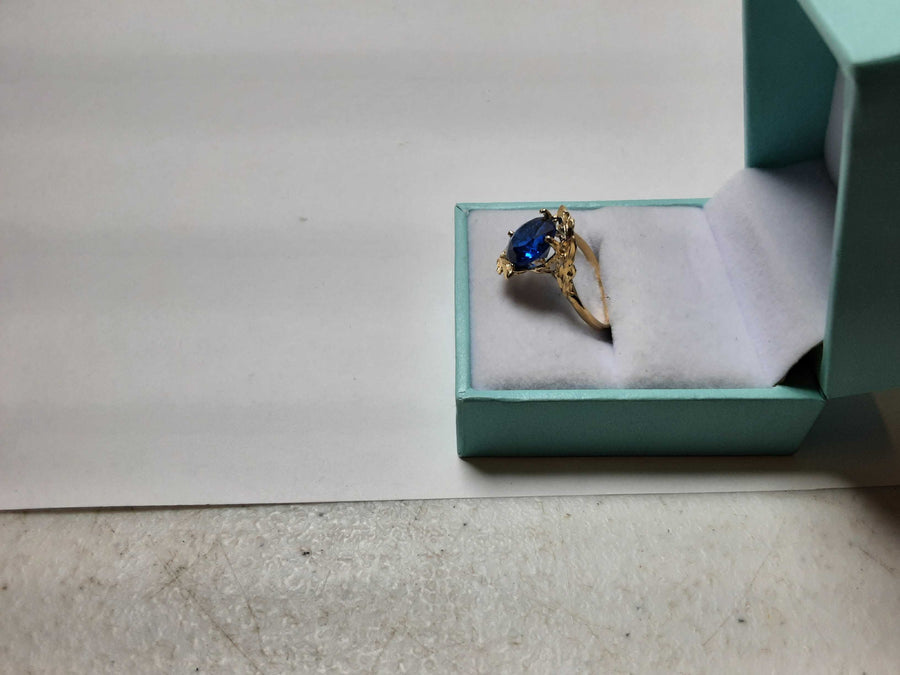 Women's Ring - Yellow Gold 14k (.585) 2.3 grams Size 7