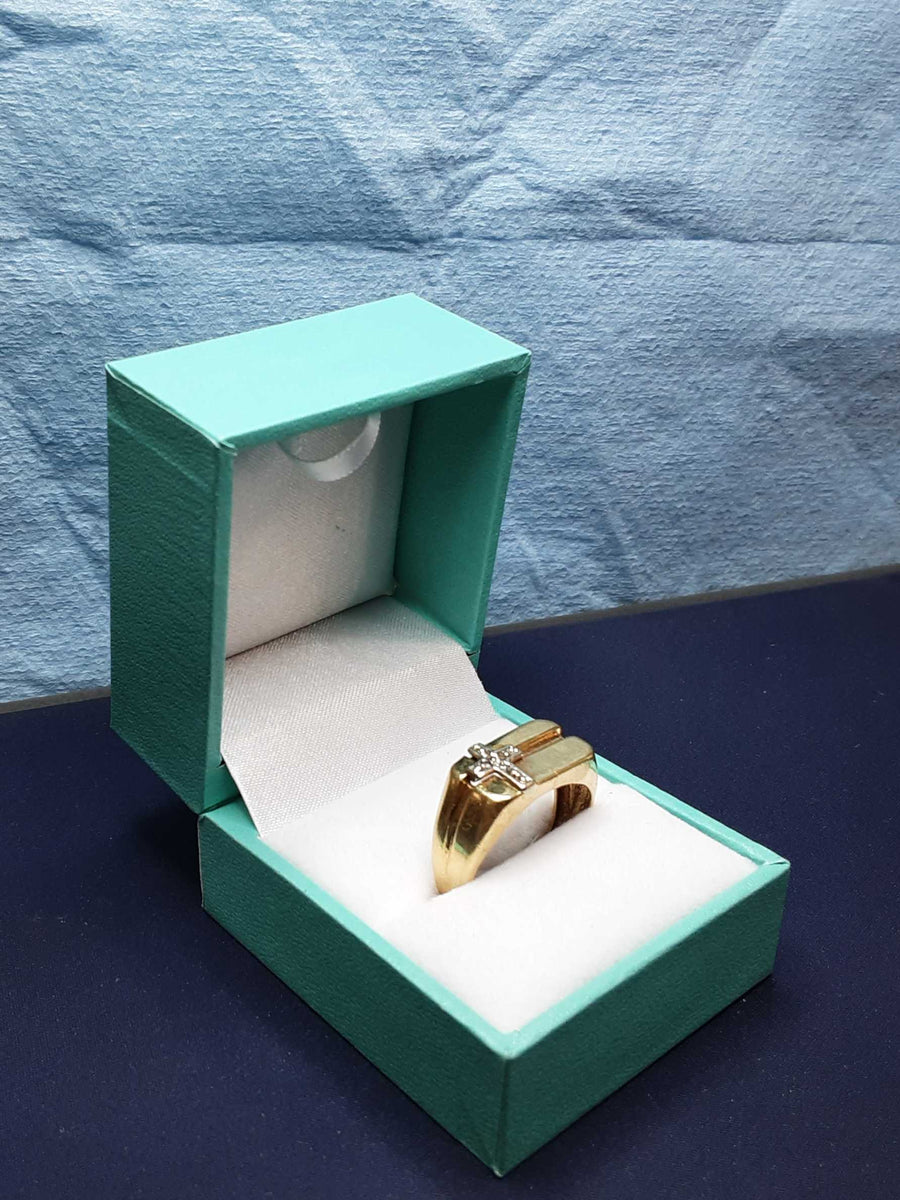 Men's Ring - Yellow Gold 10k (.417) 3.9 grams Size 9