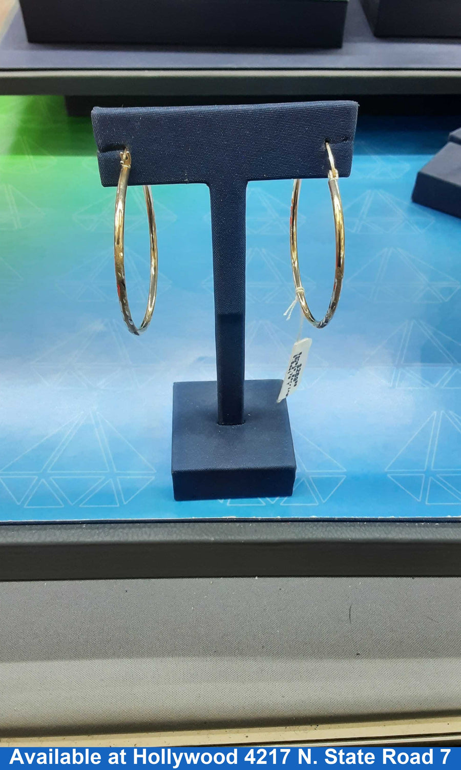 Bangle Earrings - Yellow Gold 10k (.417) 2.7 grams