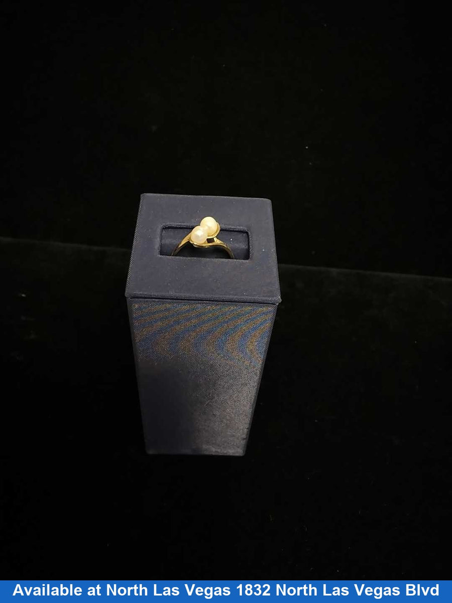 Women's Ring - Yellow Gold 14k (.585) 1.6 grams Size 7