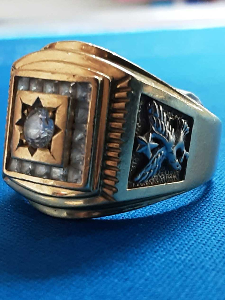 Men's Ring - Yellow Gold 14k (.585) 11.7 grams Size 11.5