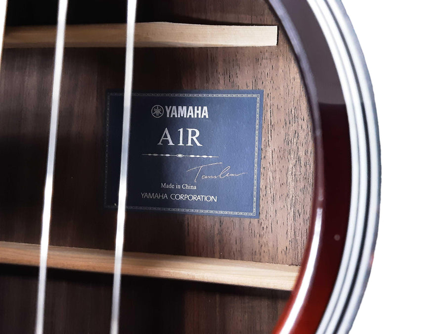 Yamaha A1r Brown Acoustic / Electric Classic Guitar