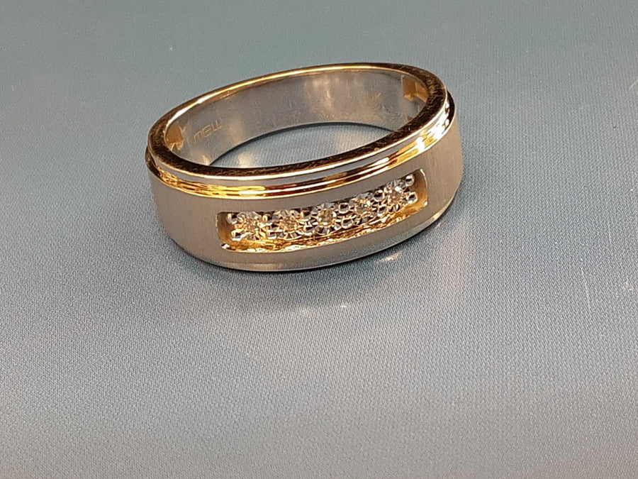 Ring - Wedding Band - White Gold 10k (.417) 4.7 grams Size 10