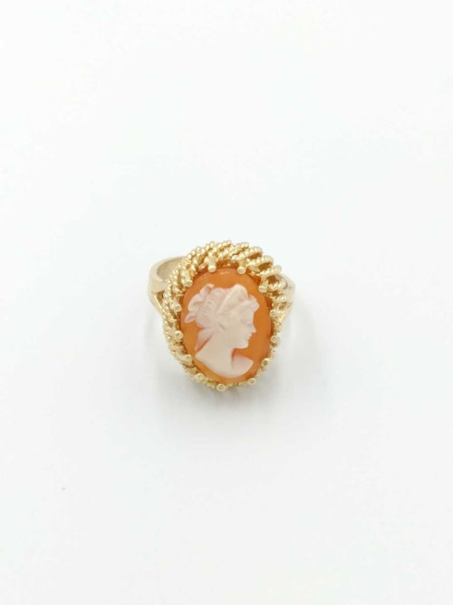 Women's Ring - Yellow Gold 10k (.417) 4.3 grams Size 5.5