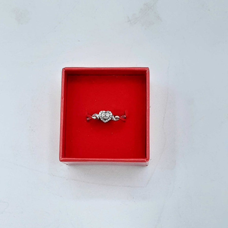 Women's Ring - Silver 2.8 grams Size 7